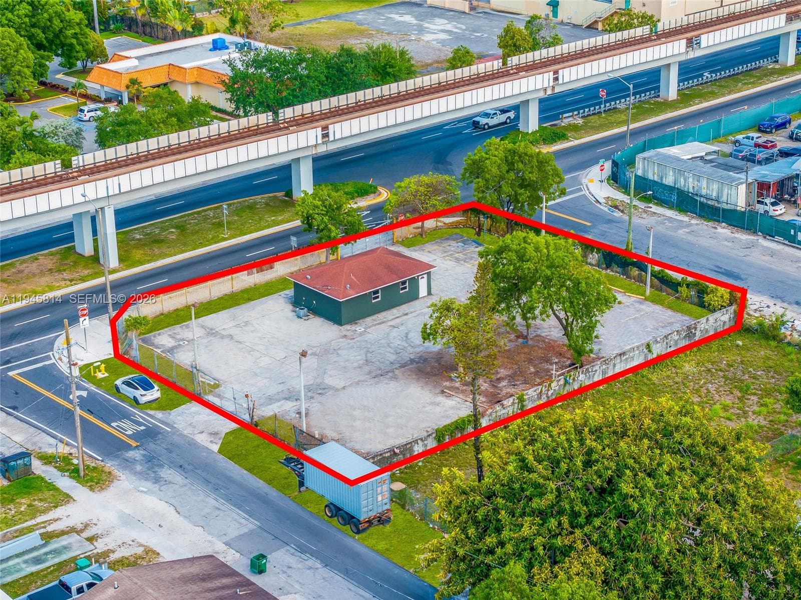 6801 NW 27th Ave, Miami FL 33147 — 20