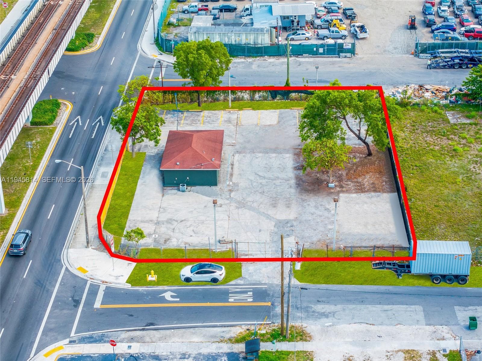 6801 NW 27th Ave, Miami FL 33147 — 18
