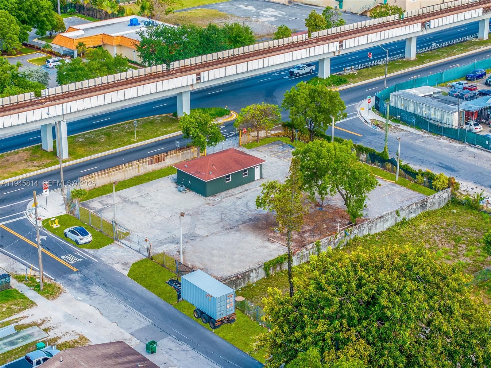 6801 NW 27th Ave, Miami FL 33147 — 21