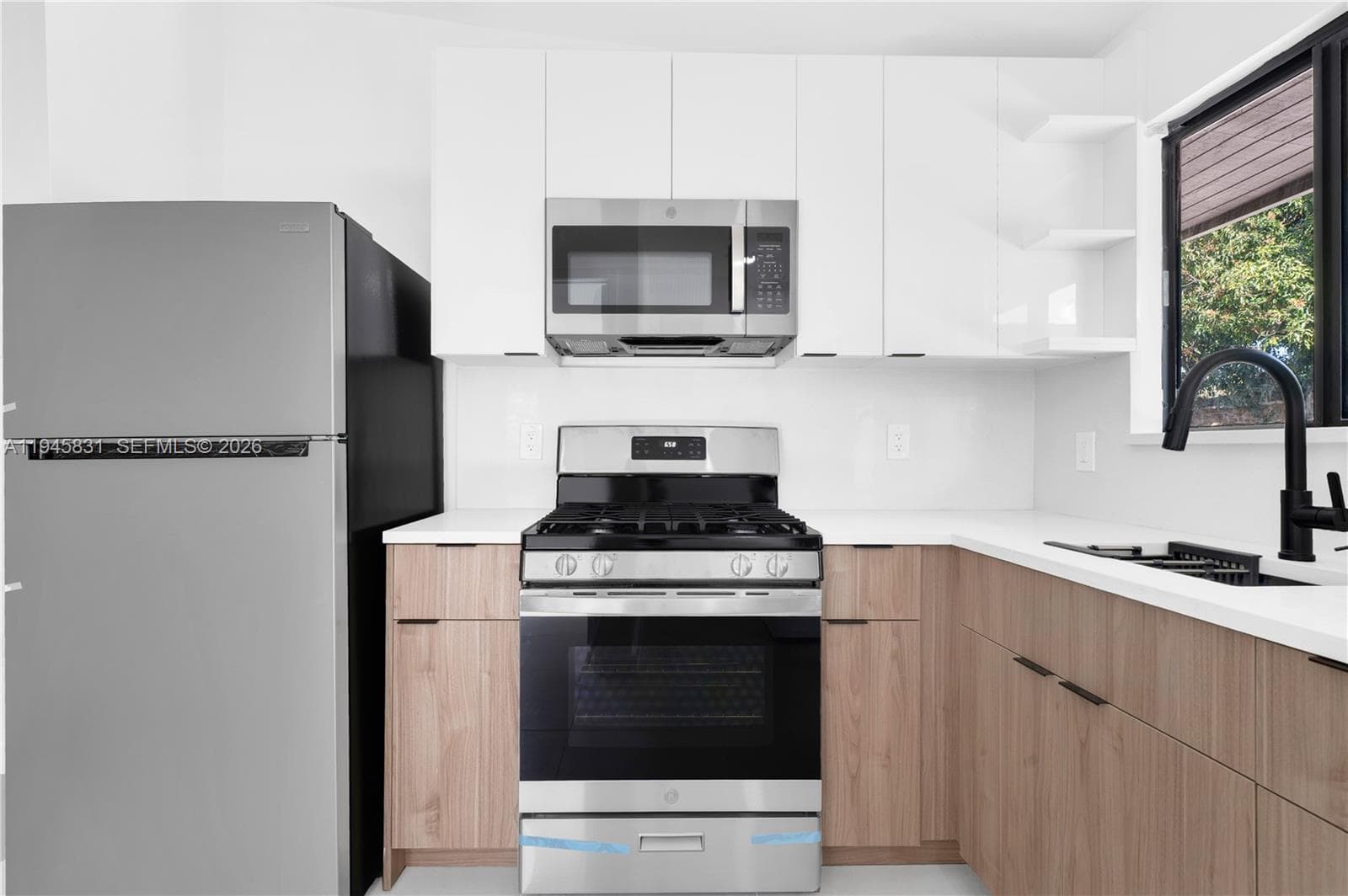 3040 NW 93rd # D, Miami FL 33147 — 2