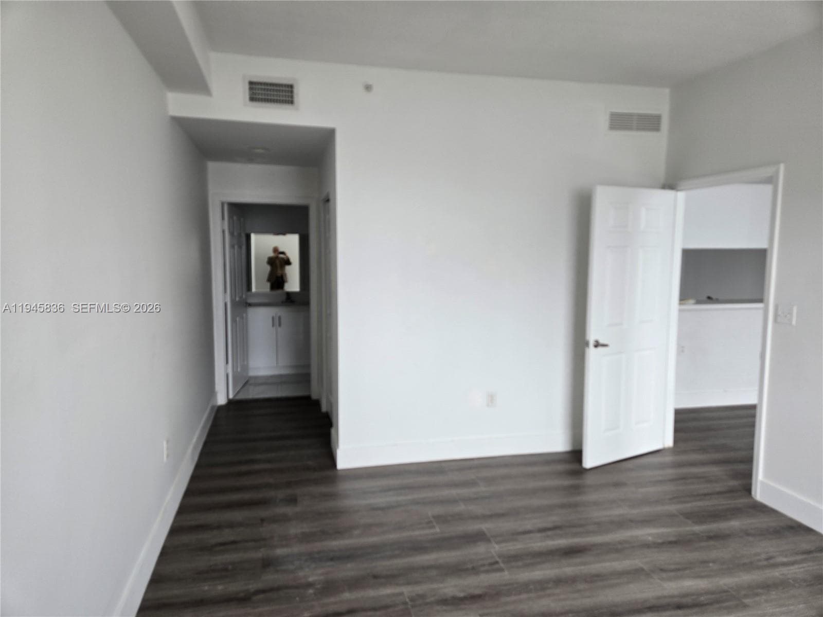275 NE 18th St # 503, Miami FL 33132 — 2