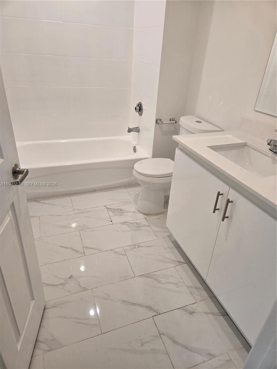 275 NE 18th St # 503, Miami FL 33132 — 6