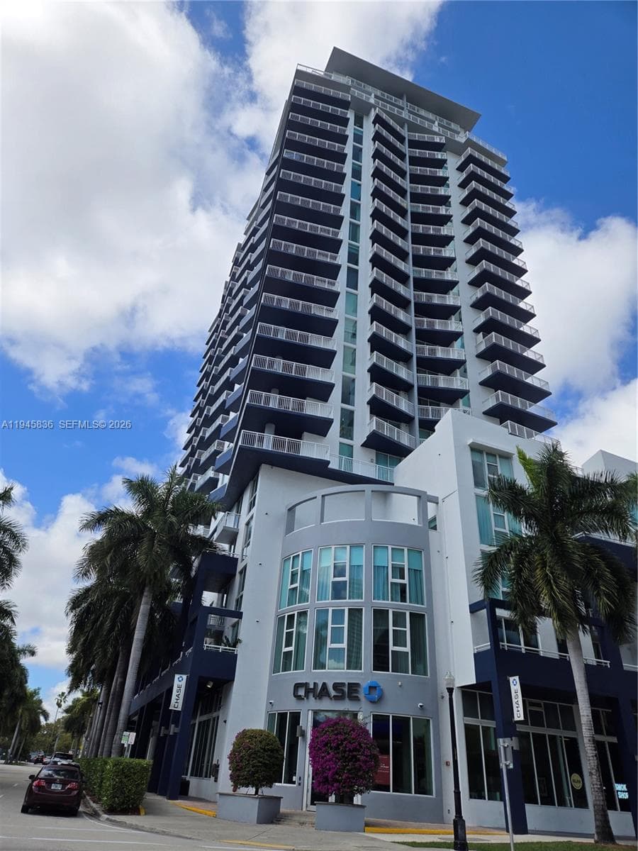 275 NE 18th St # 503, Miami FL 33132 — 1