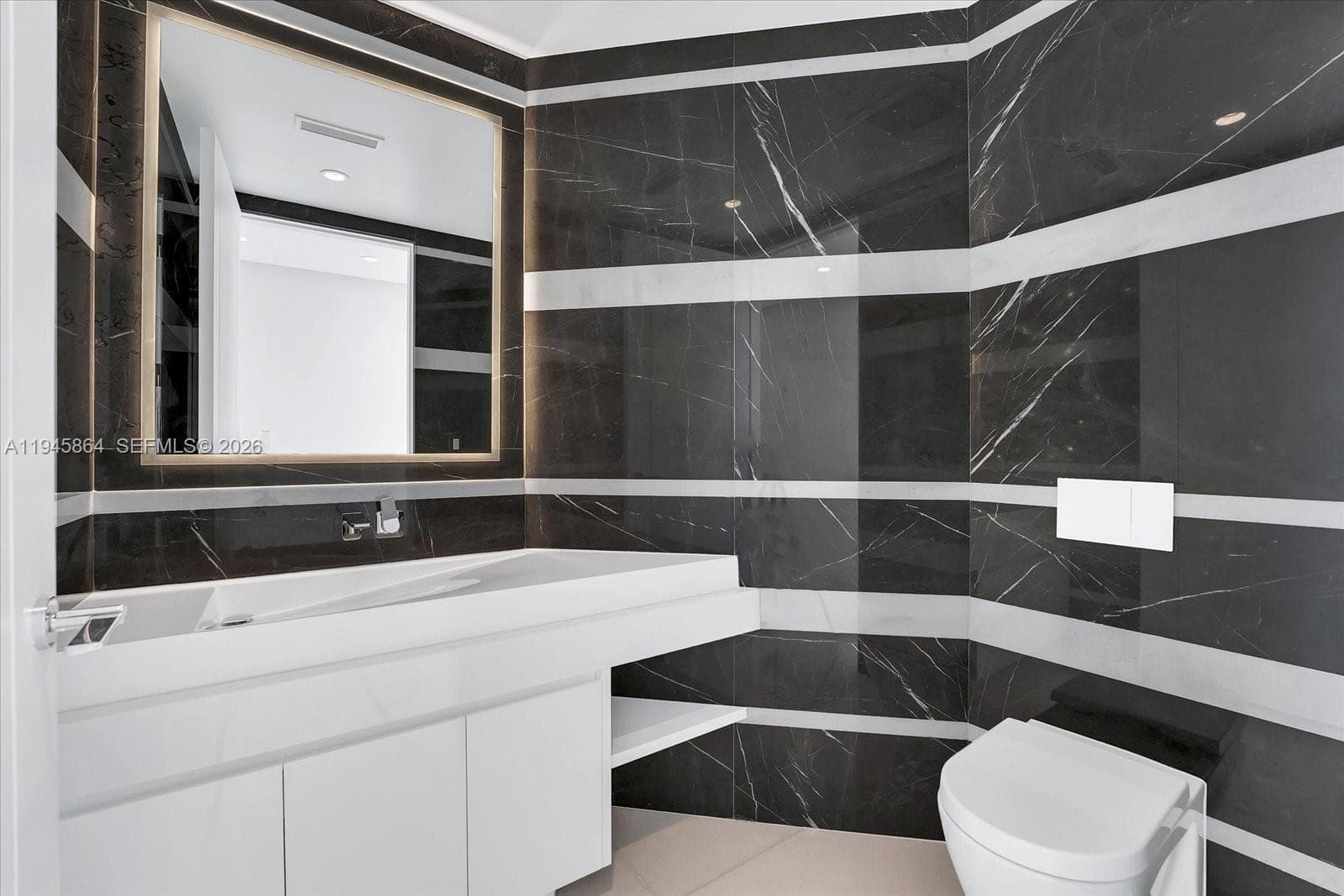 17975 Collins Ave # N1801, Sunny Isles Beach FL 33160 — 27