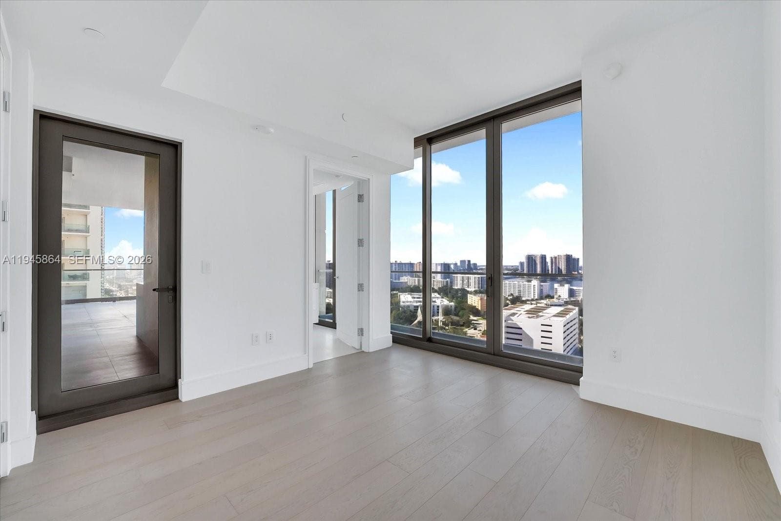 17975 Collins Ave # N1801, Sunny Isles Beach FL 33160 — 37