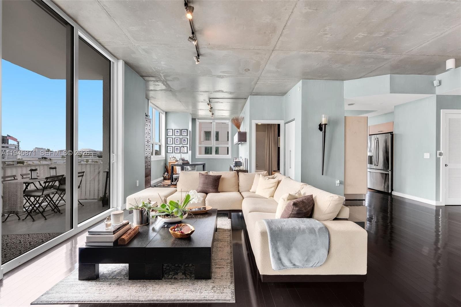 2275 Biscayne Blvd # 705, Miami FL 33137 — 5