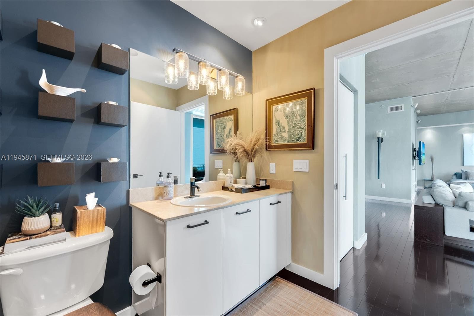 2275 Biscayne Blvd # 705, Miami FL 33137 — 20