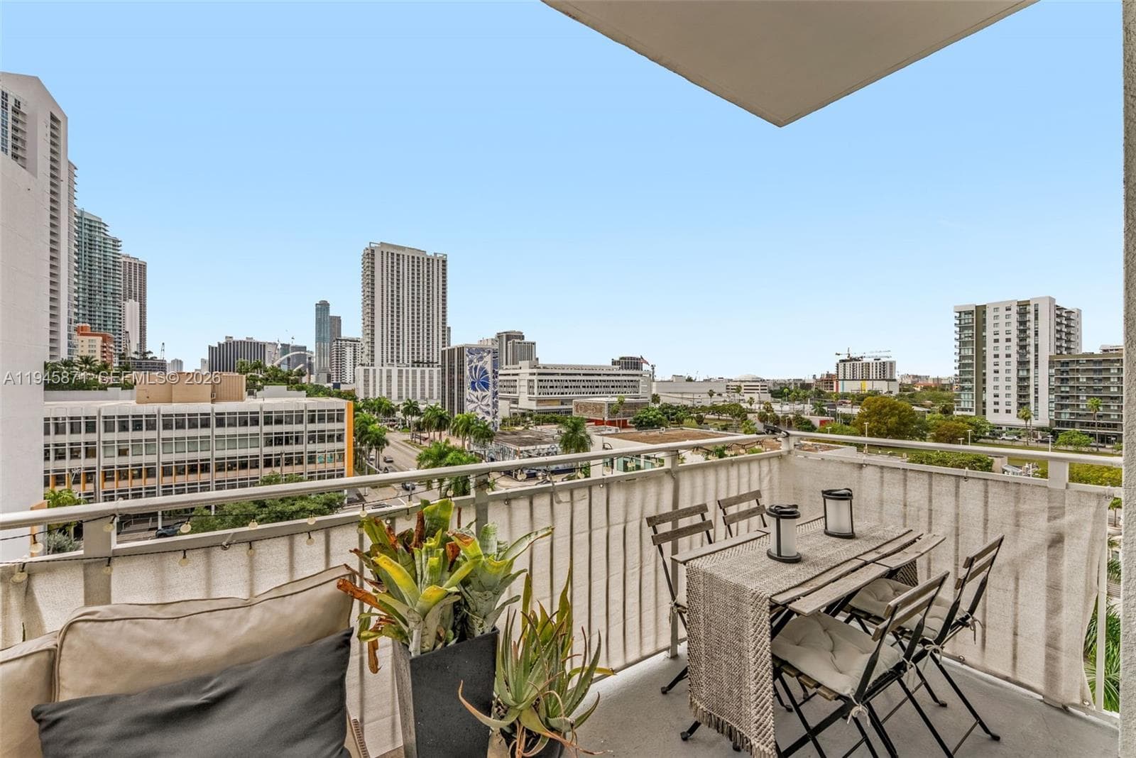 2275 Biscayne Blvd # 705, Miami FL 33137 — 8