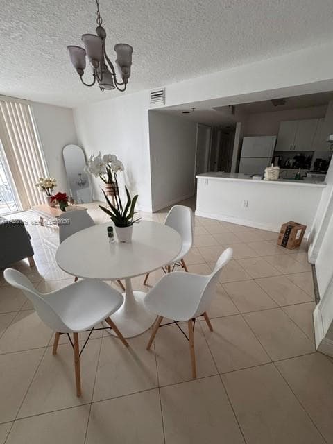 104 SW 9th St # 1403, Miami FL 33130 — 2