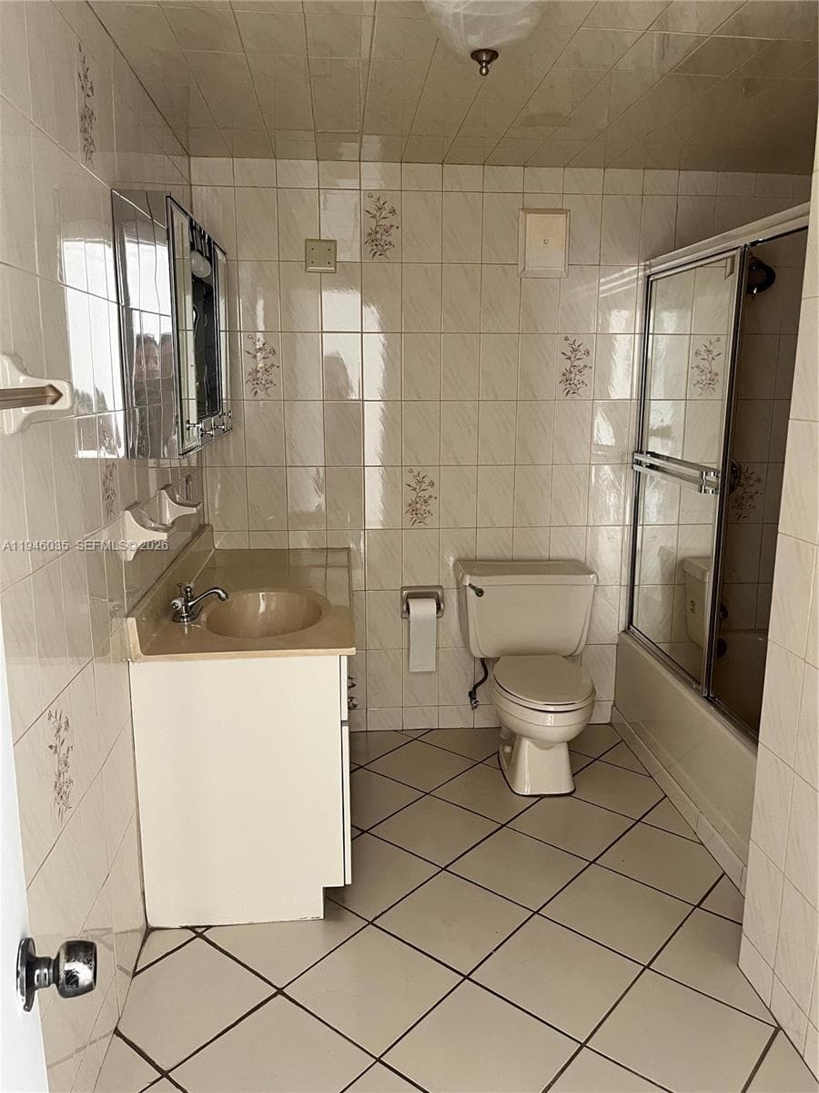 6780 W 2nd Ct # 408, Hialeah FL 33012 — 13