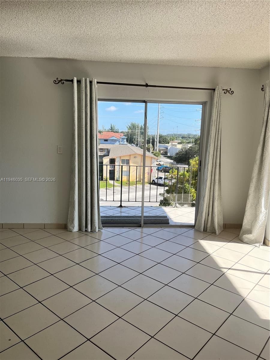 6780 W 2nd Ct # 408, Hialeah FL 33012 — 4