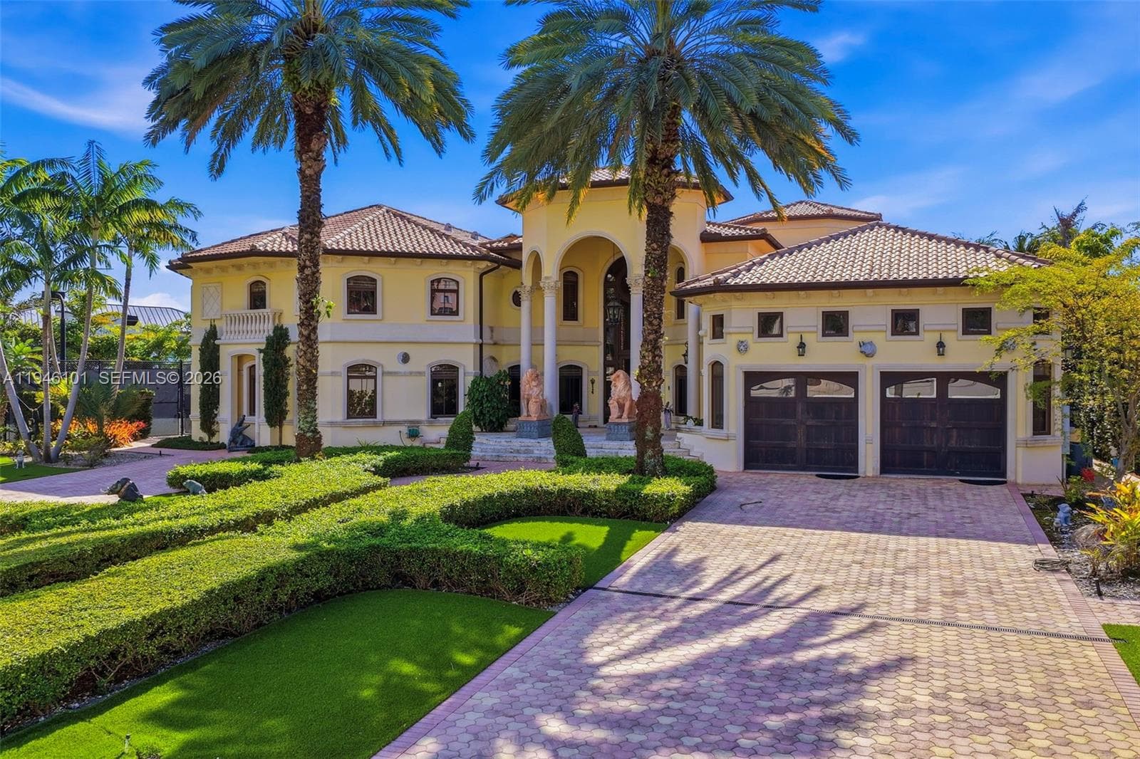 680 Golden Beach Dr, Golden Beach FL 33160 — 94