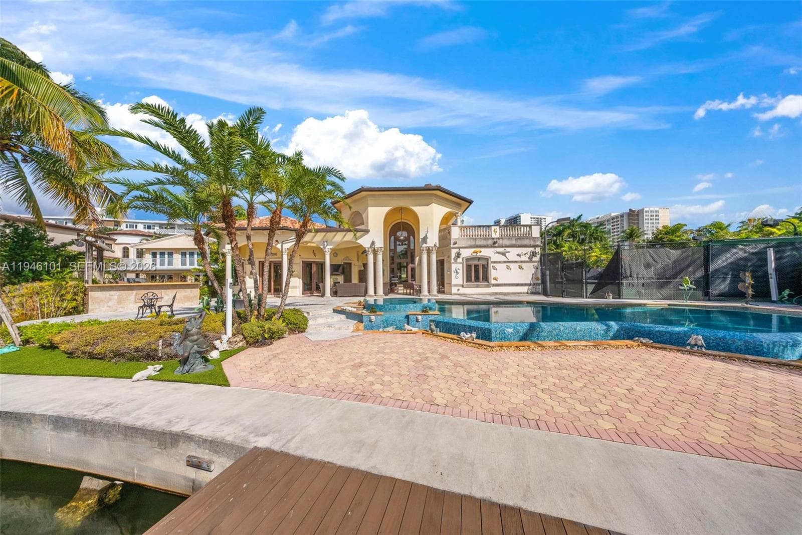 680 Golden Beach Dr, Golden Beach FL 33160 — 25