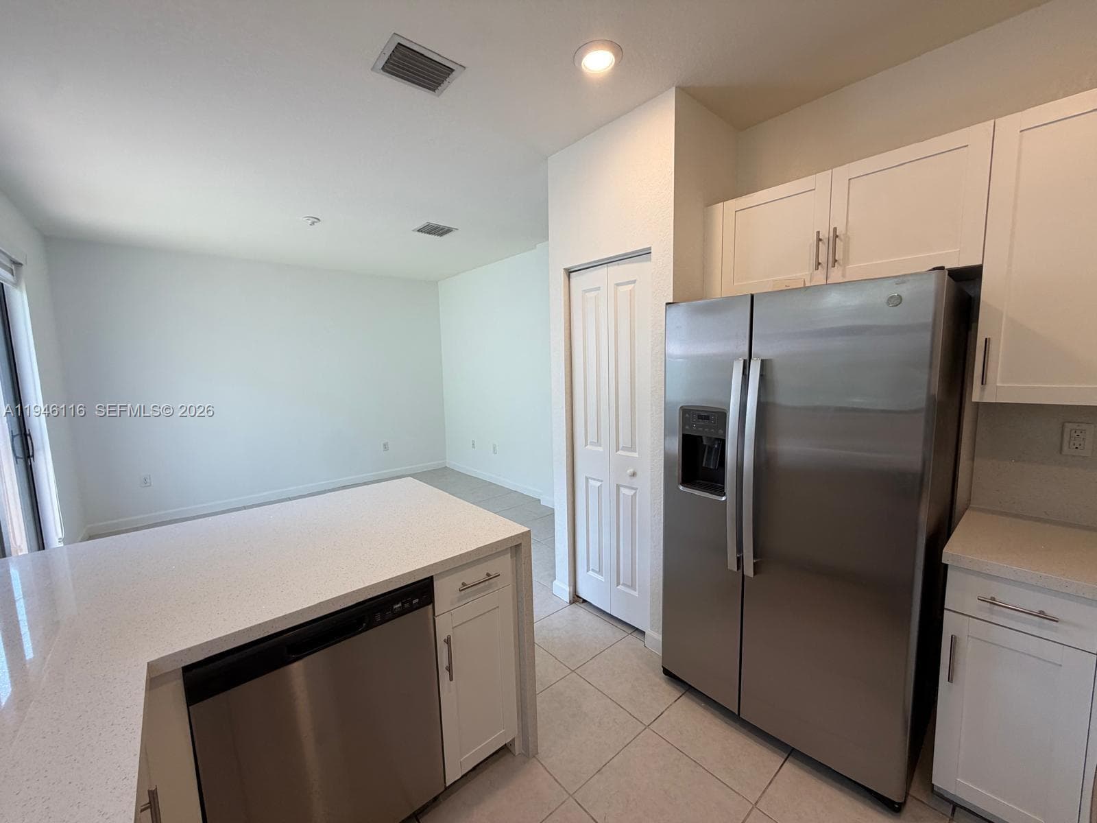 3326 W 112th St, Hialeah FL 33018 — 11
