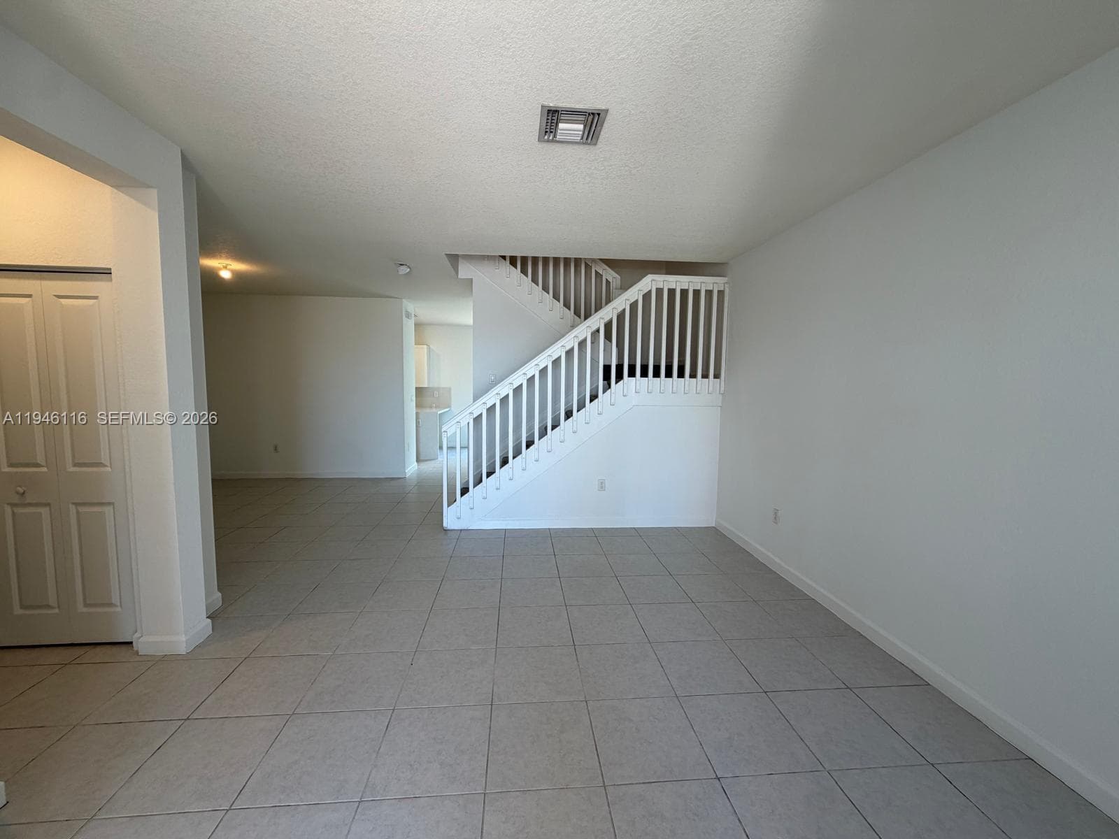 3326 W 112th St, Hialeah FL 33018 — 4