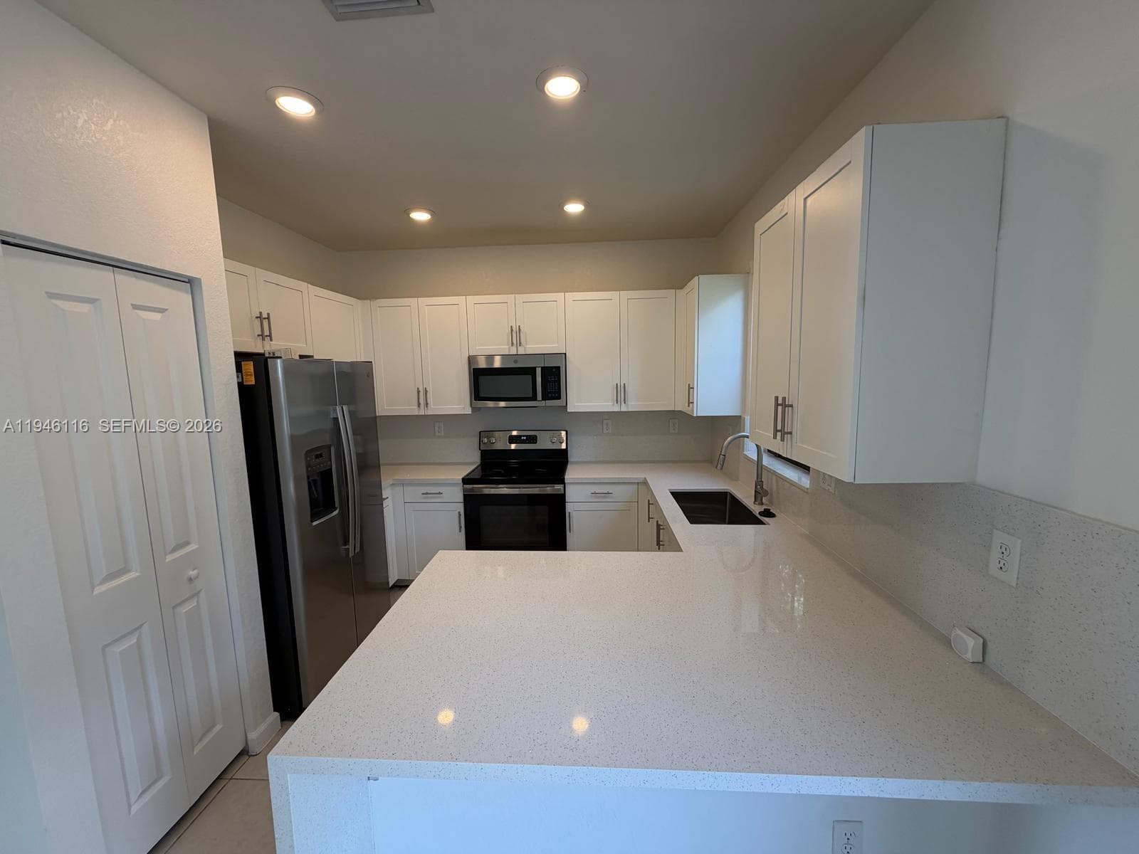 3326 W 112th St, Hialeah FL 33018 — 8