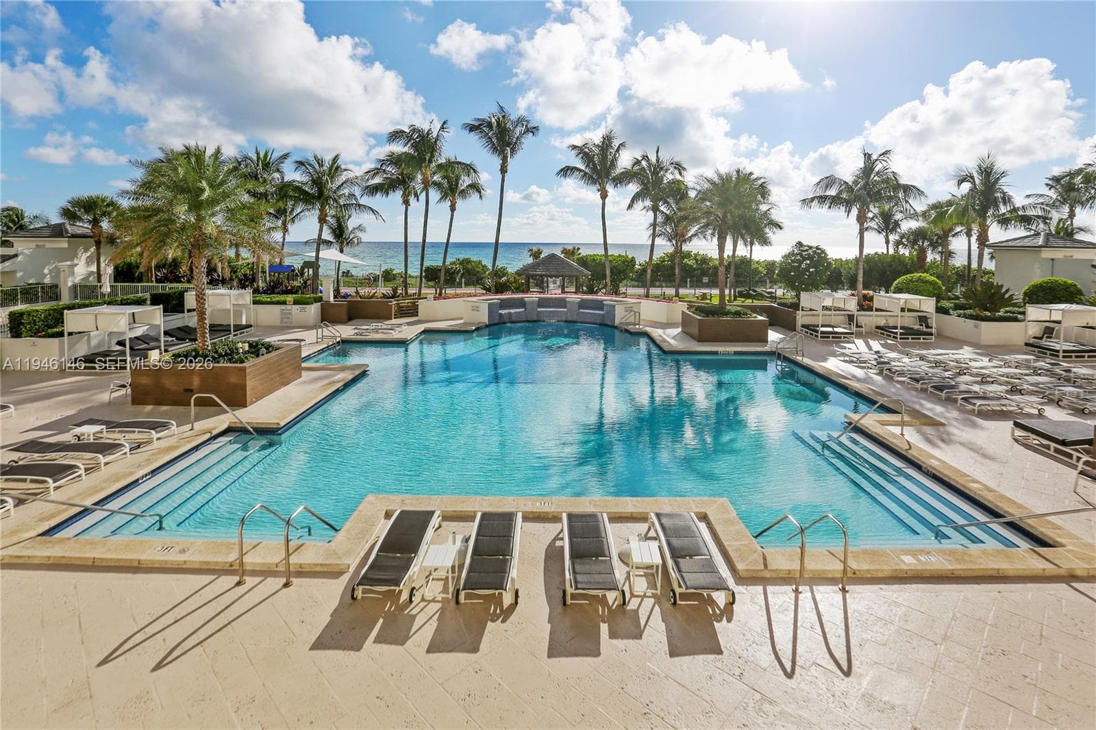 4779 Collins Ave # 2607, Miami Beach FL 33140 — 46