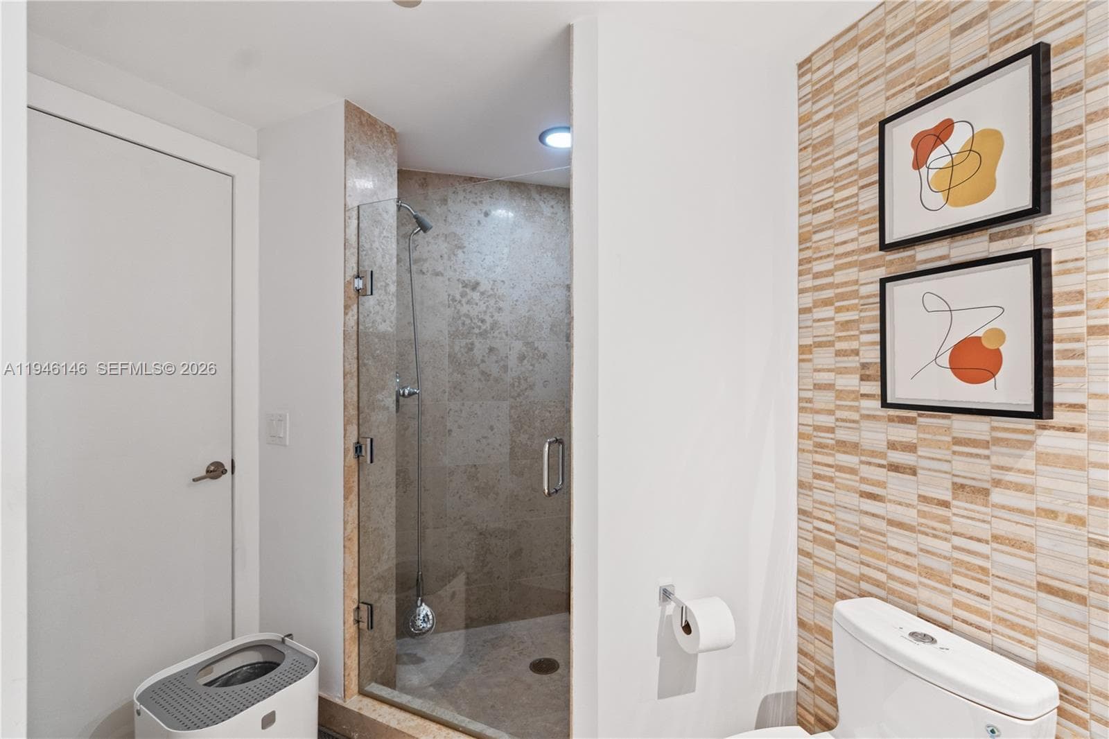 4779 Collins Ave # 2607, Miami Beach FL 33140 — 31