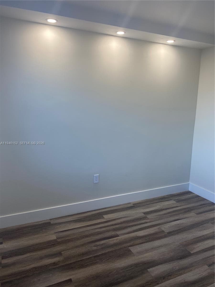 2575 SW 27th Ave # 212, Coconut Grove FL 33133 — 10