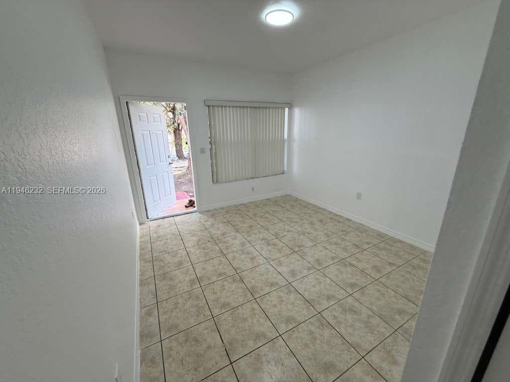 820 SW 6TH CT, Florida City FL 33034 — 6