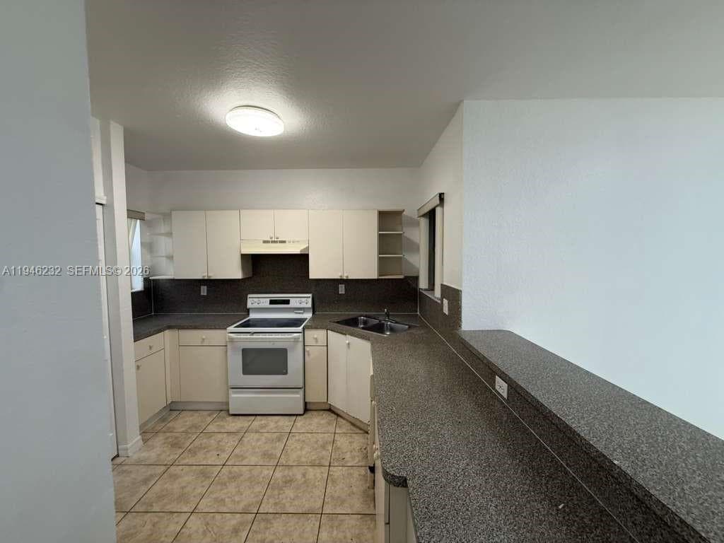 820 SW 6TH CT, Florida City FL 33034 — 5