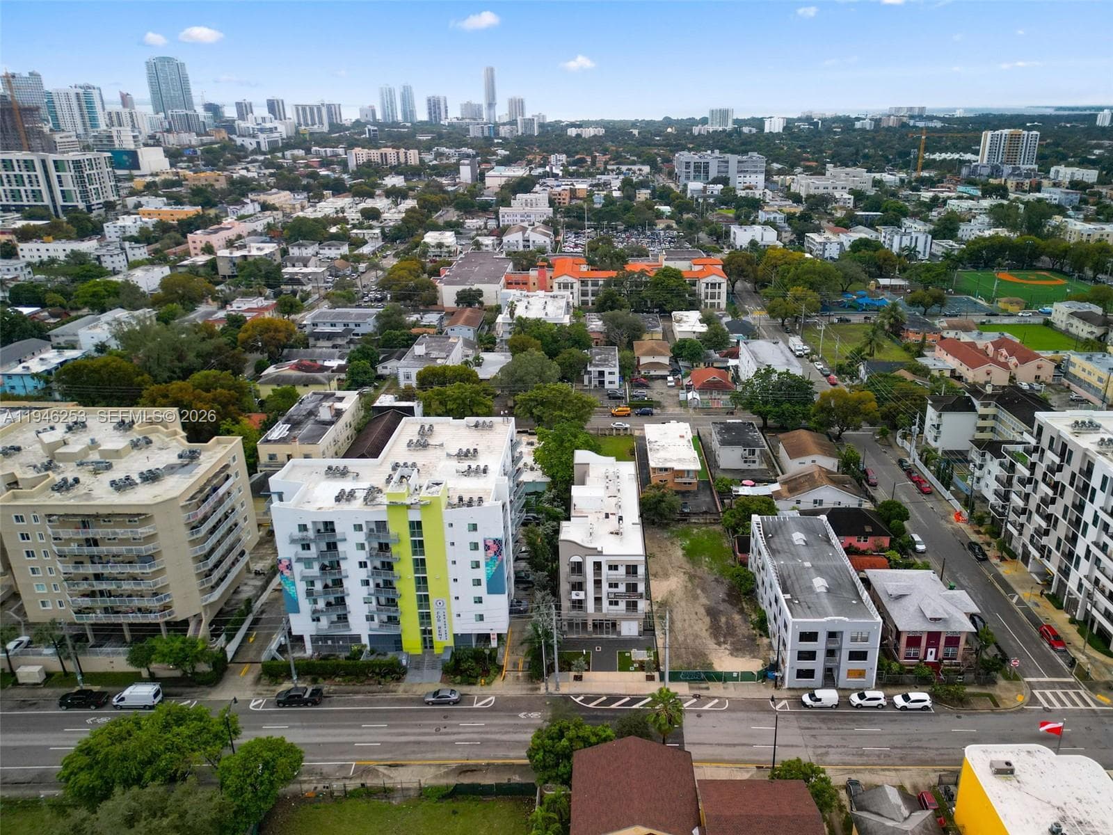 650 SW 1st St # 305, Miami FL 33130 — 24
