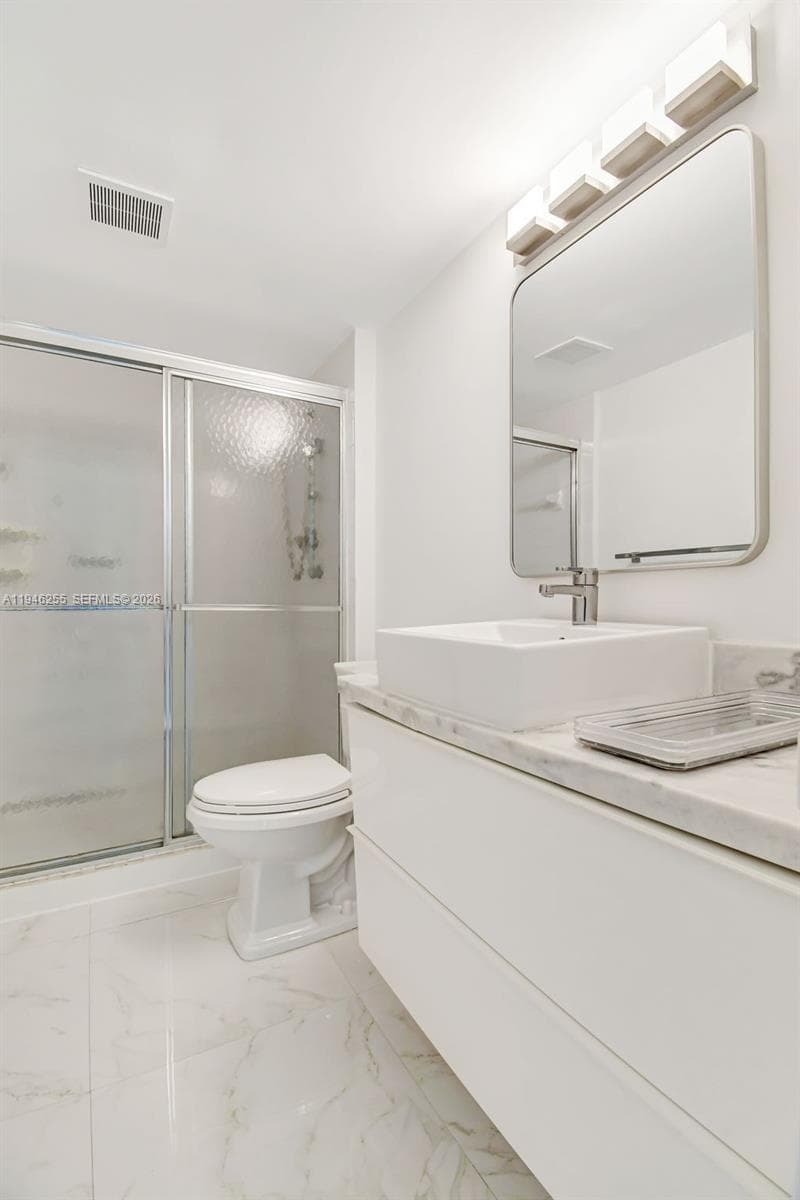 20100 W Country Club Dr # 1005, Aventura FL 33180 — 23
