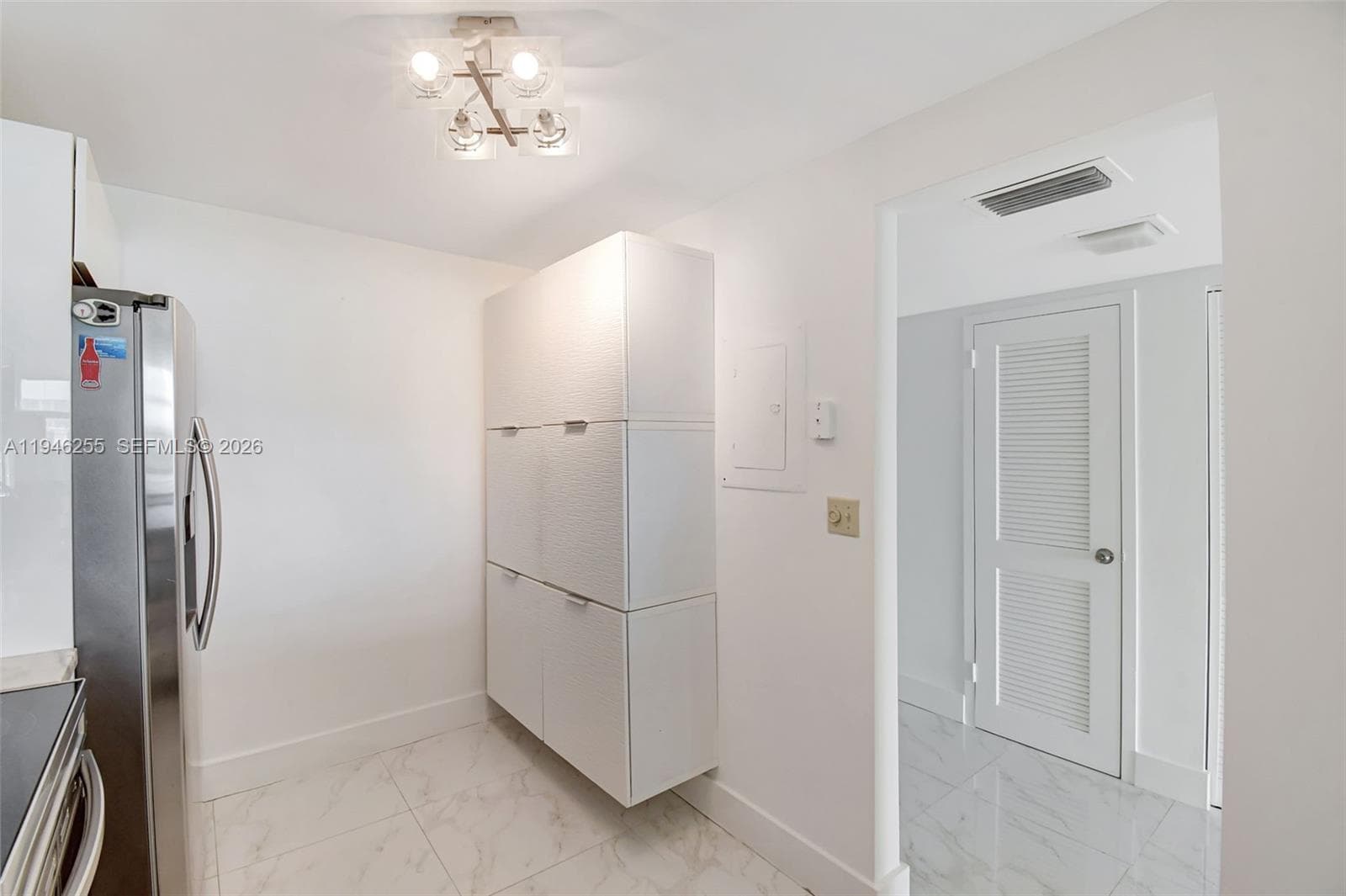 20100 W Country Club Dr # 1005, Aventura FL 33180 — 13