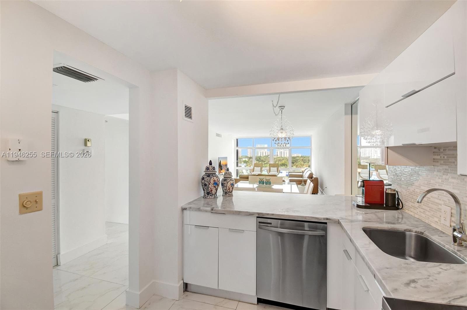 20100 W Country Club Dr # 1005, Aventura FL 33180 — 12