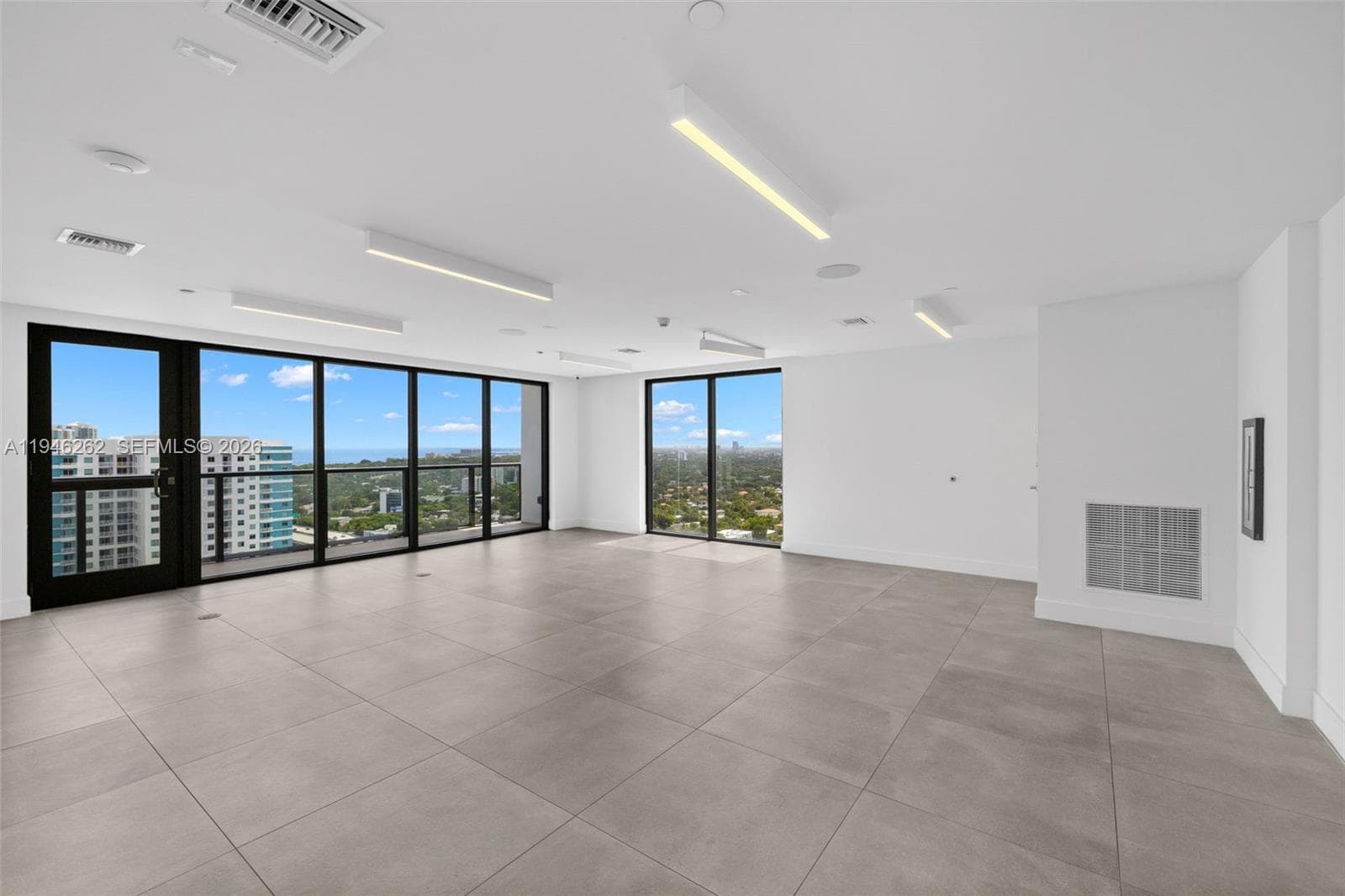 239 SW 9th St # 2303, Miami FL 33130 — 56