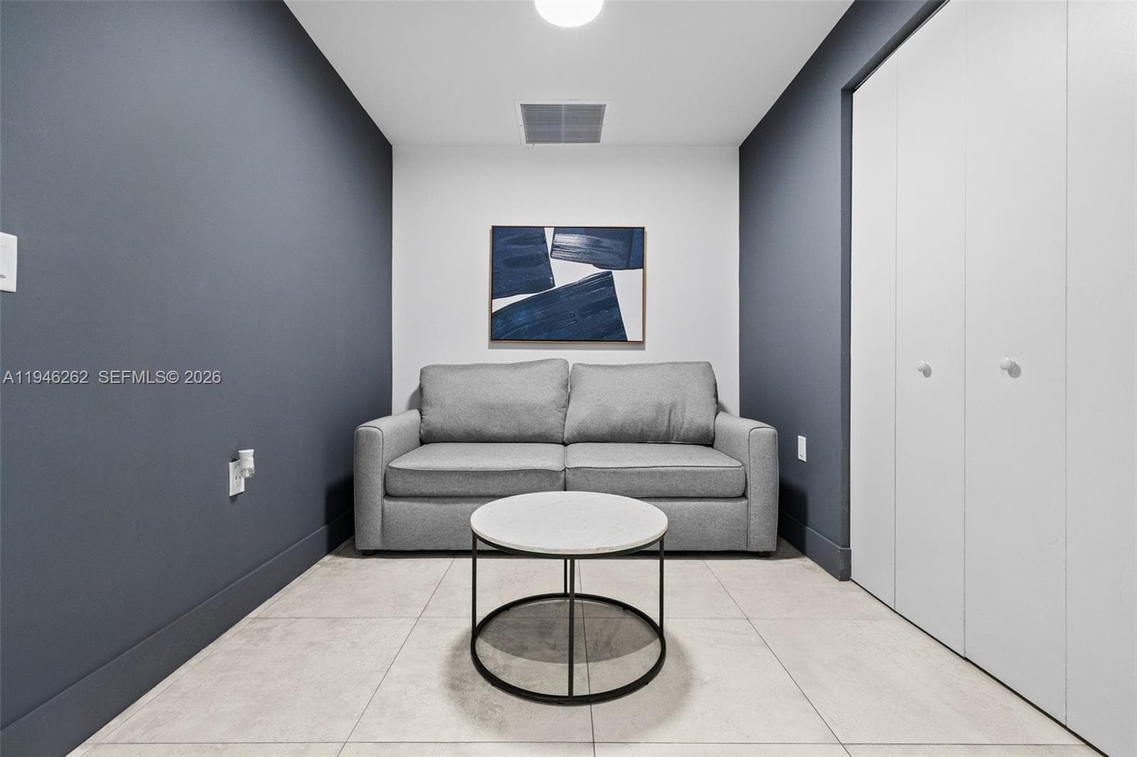 239 SW 9th St # 2303, Miami FL 33130 — 43
