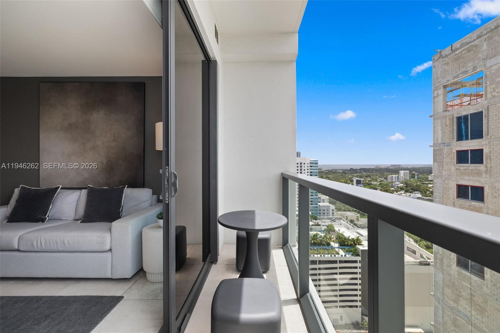 239 SW 9th St # 2303, Miami FL 33130 — 7