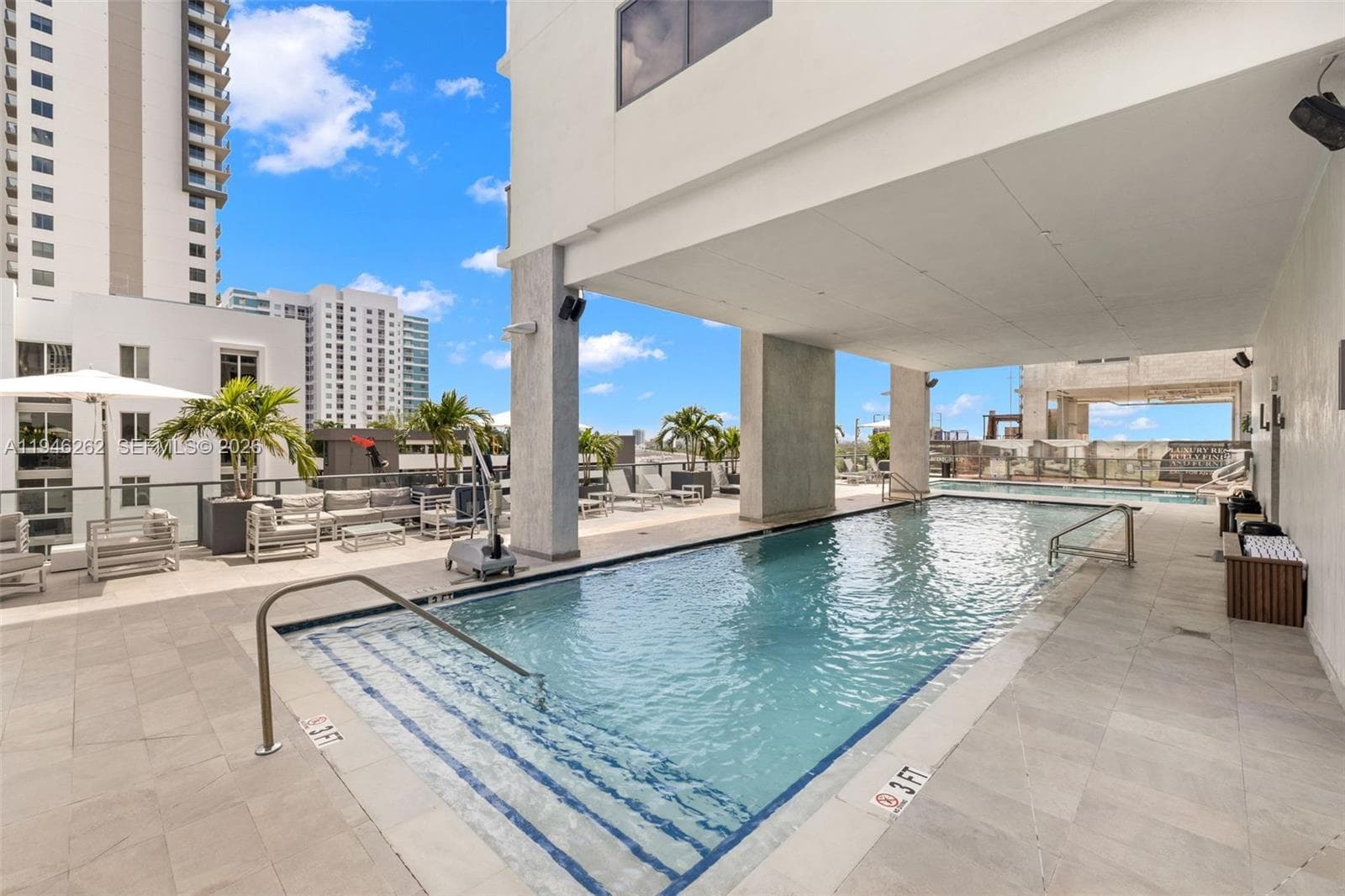 239 SW 9th St # 2303, Miami FL 33130 — 58
