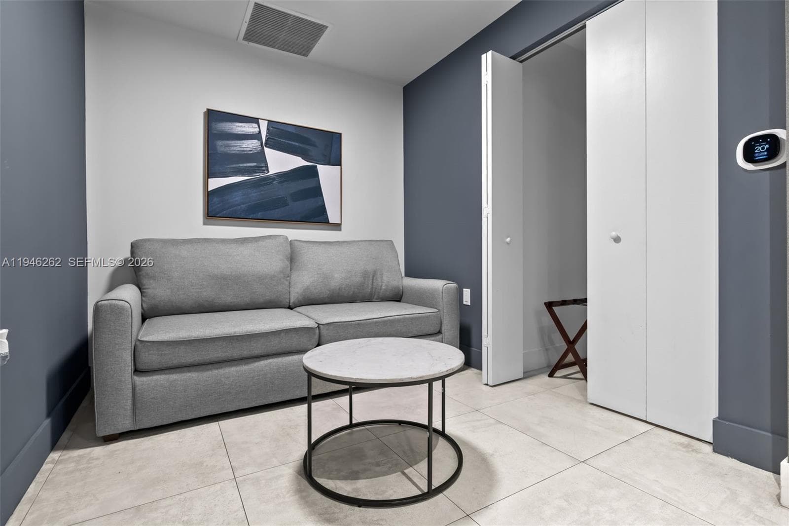 239 SW 9th St # 2303, Miami FL 33130 — 44