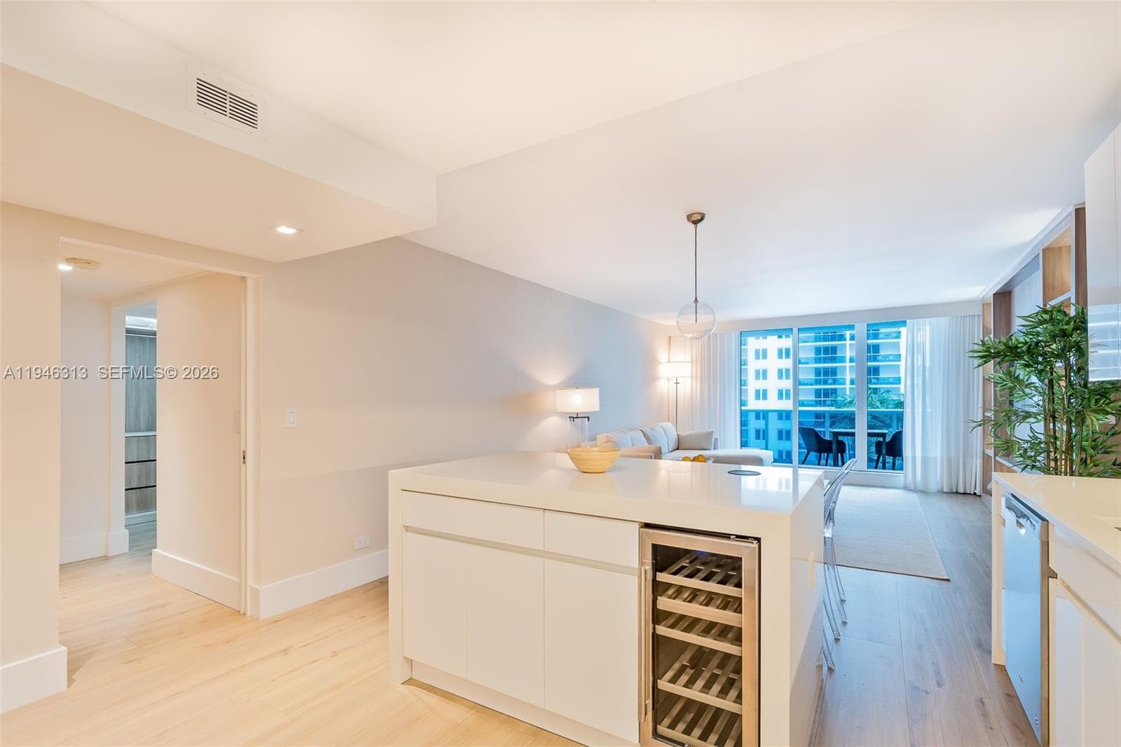 2301 Collins Ave # 719, Miami Beach FL 33139 — 4