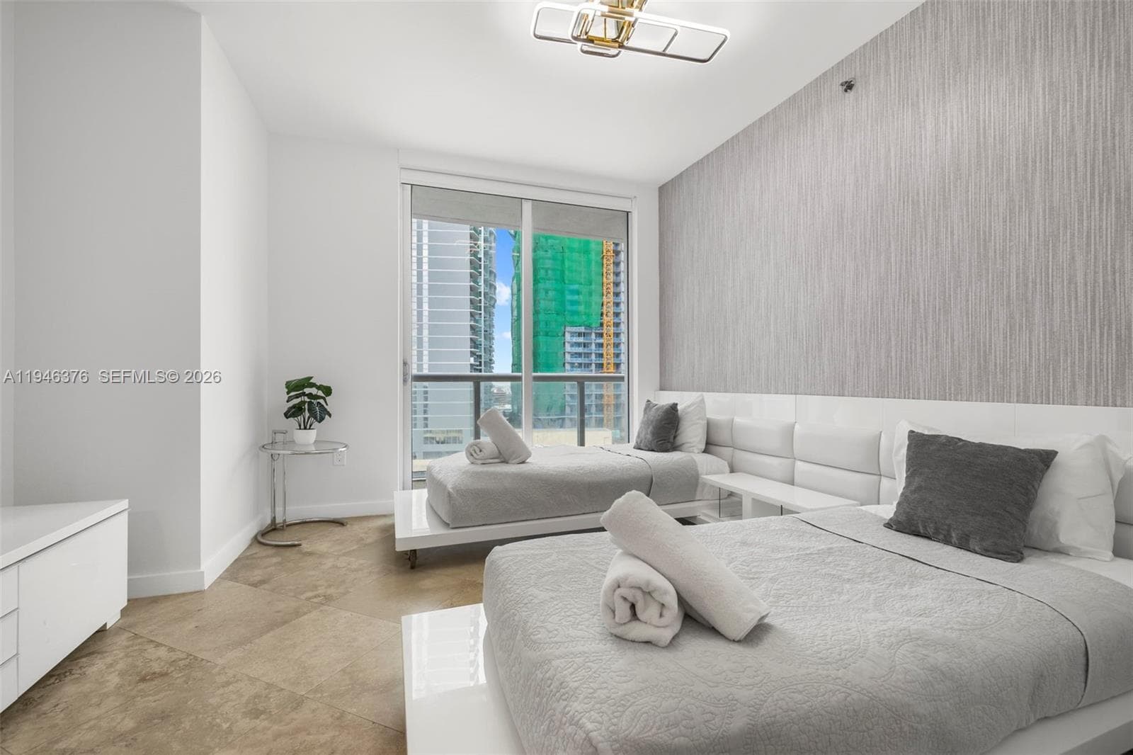 485 Brickell Ave # 1804, Miami FL 33131 — 23