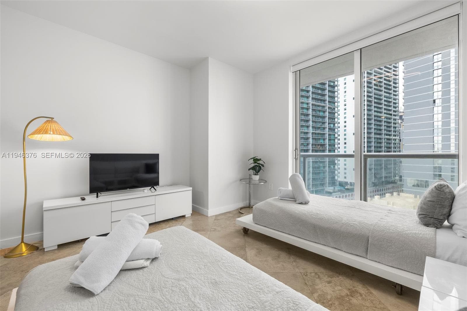 485 Brickell Ave # 1804, Miami FL 33131 — 24