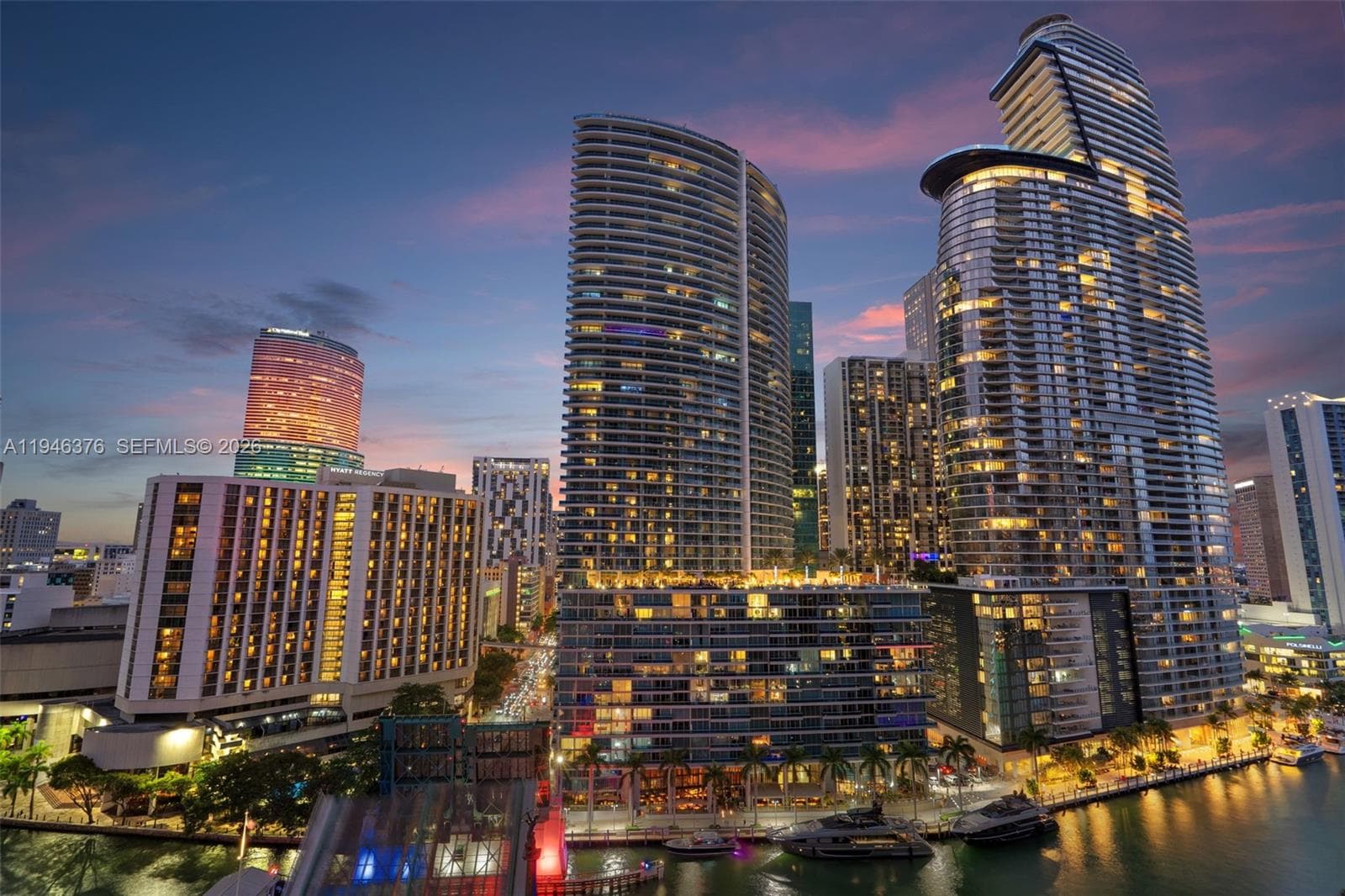 485 Brickell Ave # 1804, Miami FL 33131 — 45