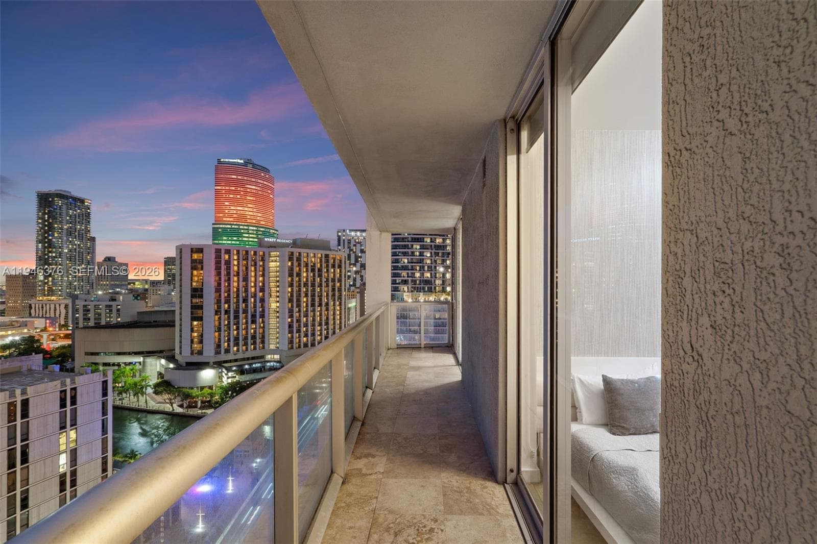 485 Brickell Ave # 1804, Miami FL 33131 — 37