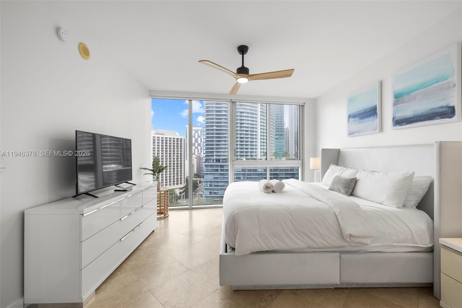 485 Brickell Ave # 1804, Miami FL 33131 — 15