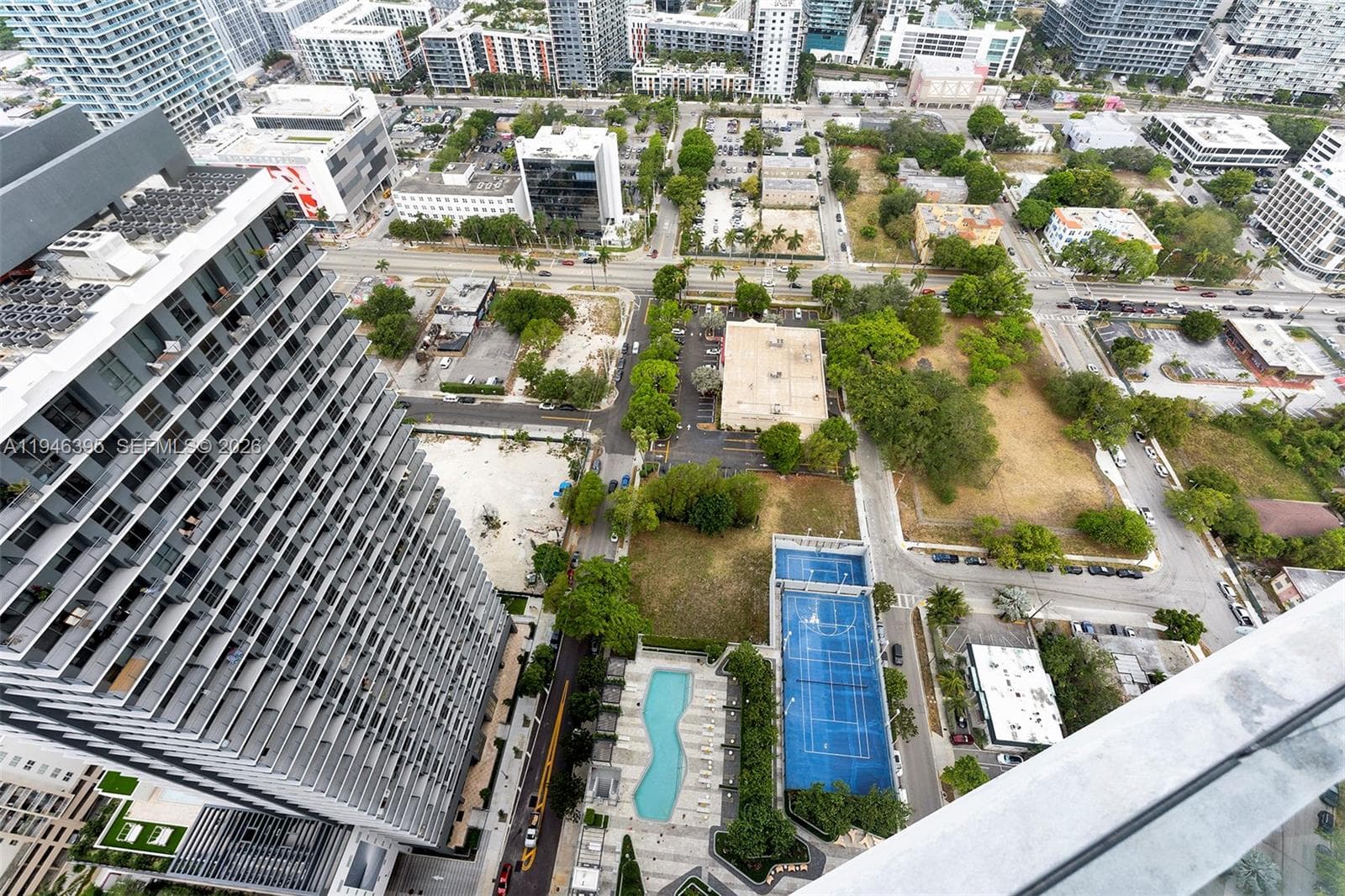 501 NE 31 # 4305, Miami FL 33137 — 28