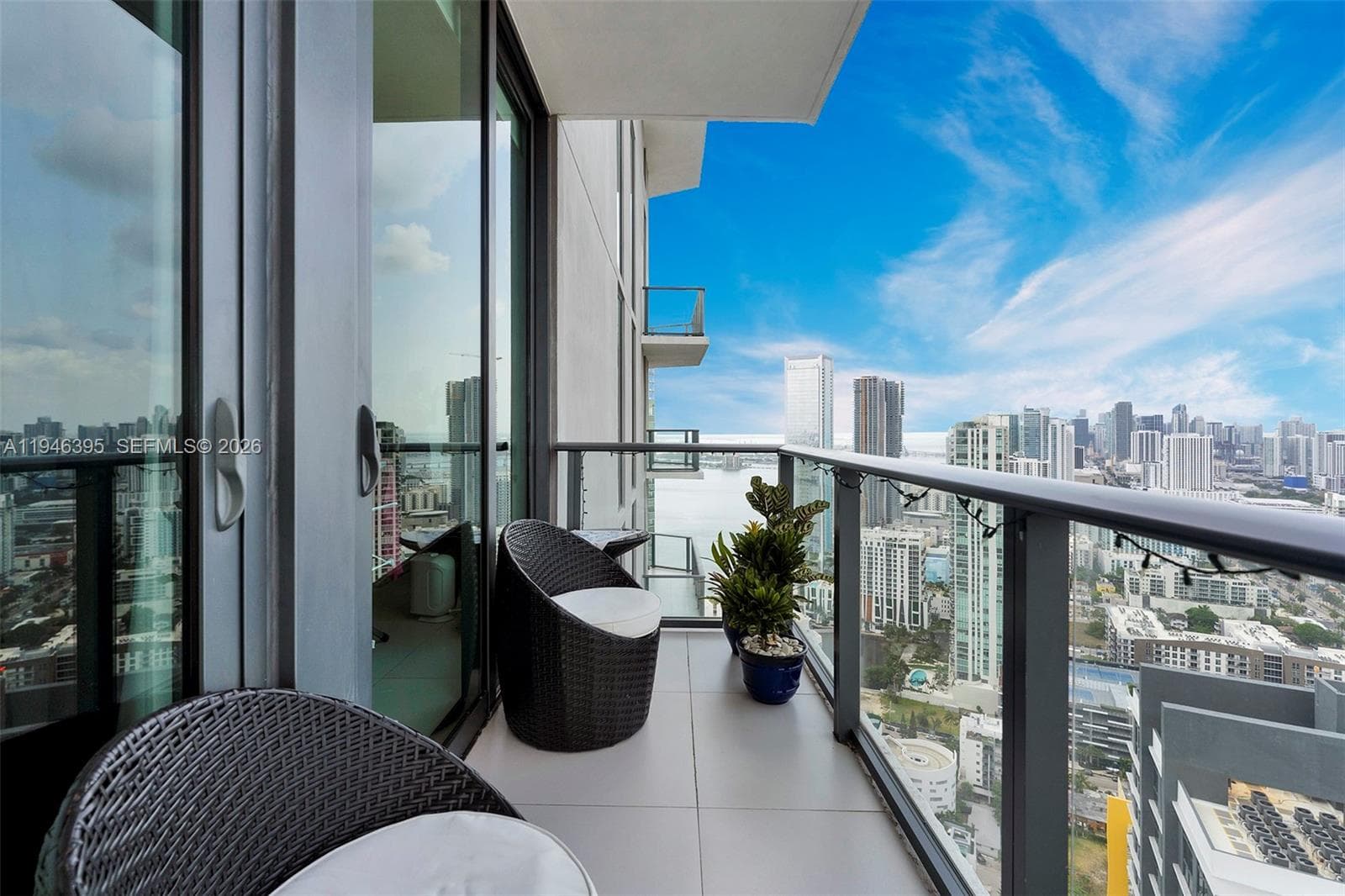 501 NE 31 # 4305, Miami FL 33137 — 24