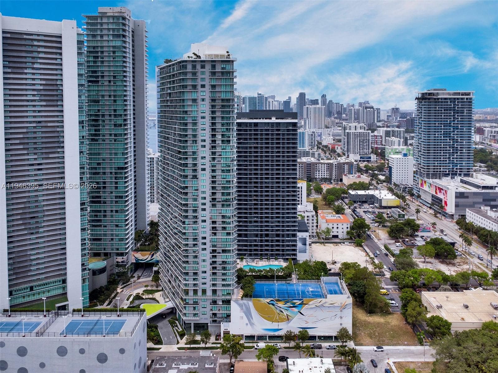 501 NE 31 # 4305, Miami FL 33137 — 34