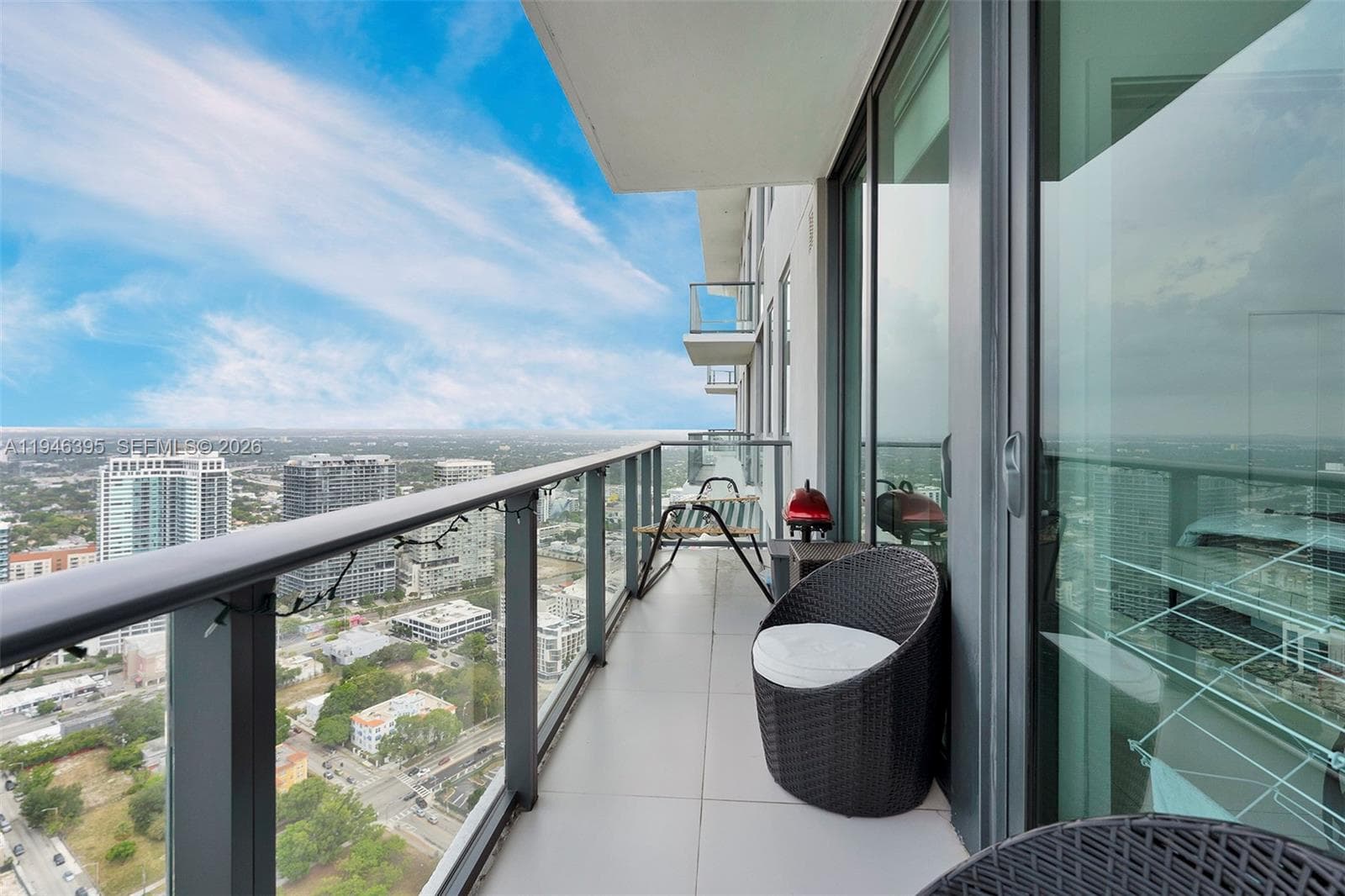 501 NE 31 # 4305, Miami FL 33137 — 25