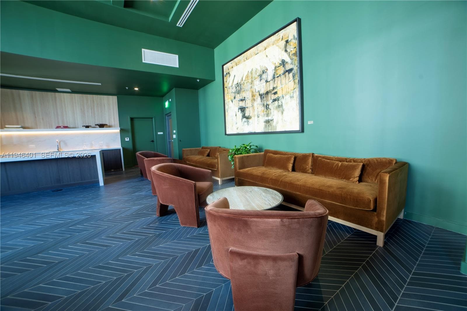 11 NE 6TH # 1908, Miami FL 33132 — 30