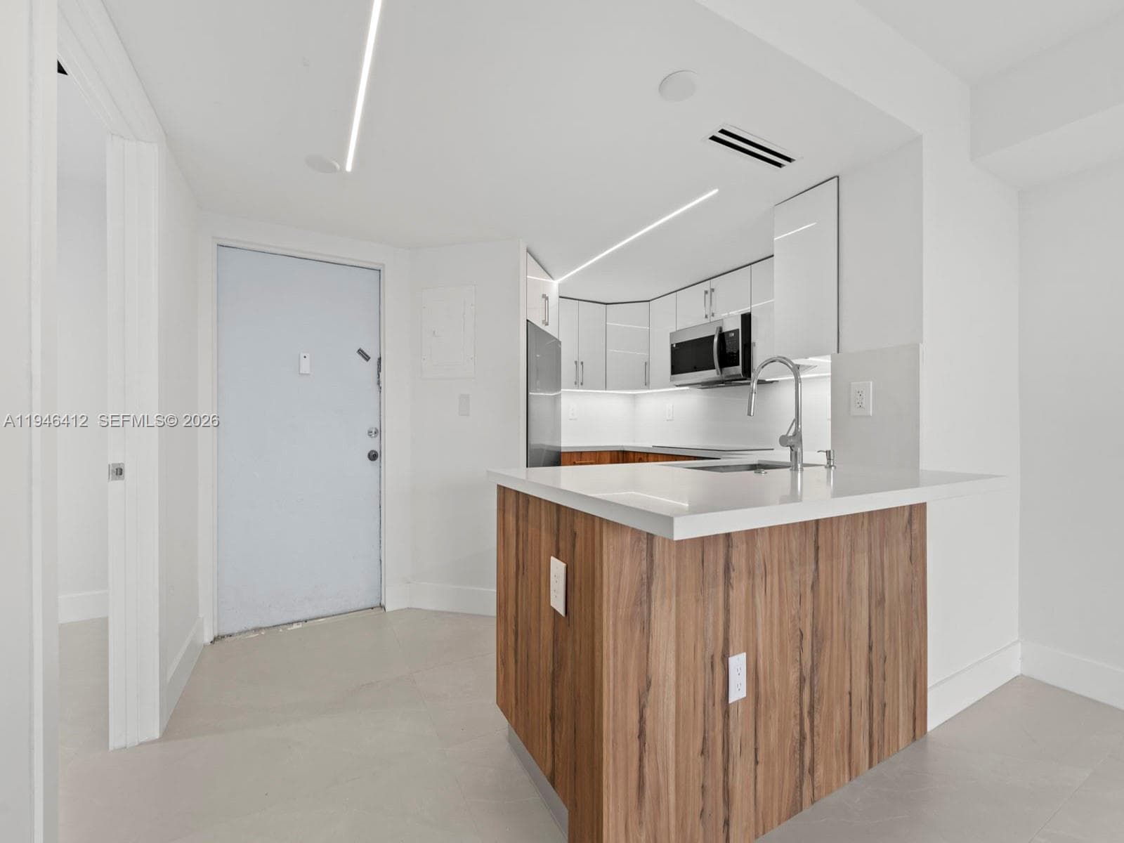 8215 SW 152nd Ave # 308, Miami FL 33193 — 4