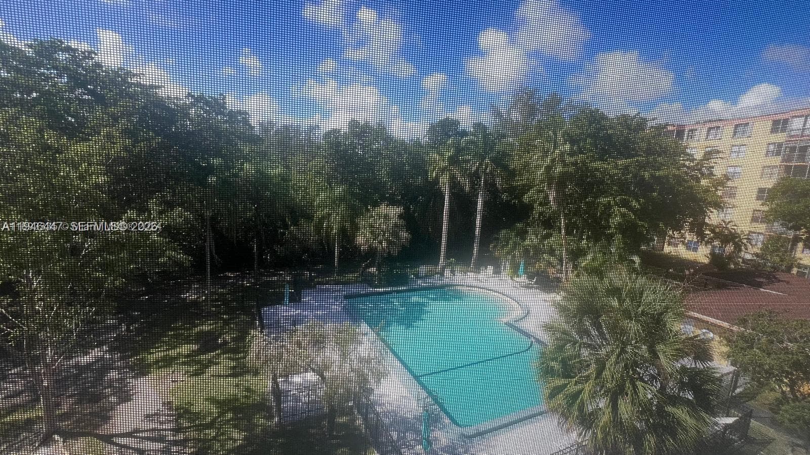 17890 W Dixie # 302, Miami FL 33160 — 5