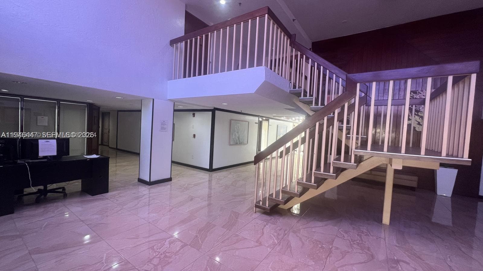 17890 W Dixie # 302, Miami FL 33160 — 19
