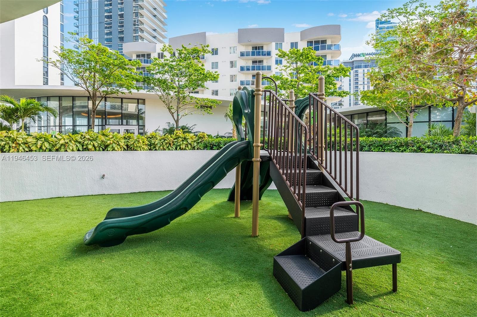 700 NE 24th Street # 1601, Miami FL 33137 — 52