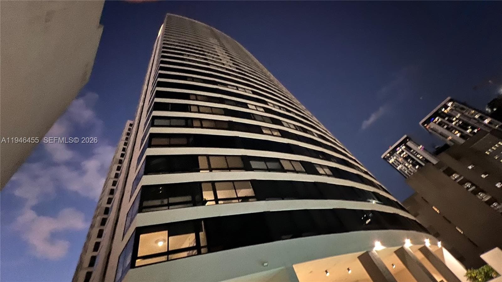 225 N Miami Ave # 312, Miami FL 33128 — 47
